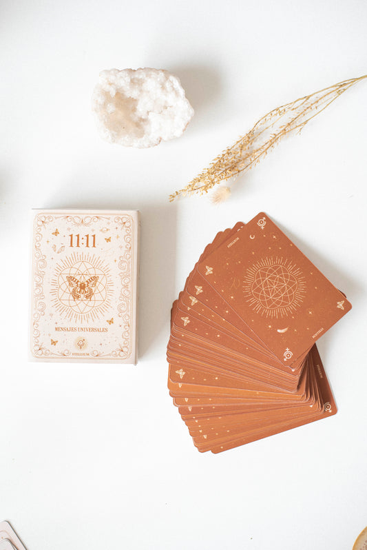 Oráculo "Mensajes Universales 11:11"